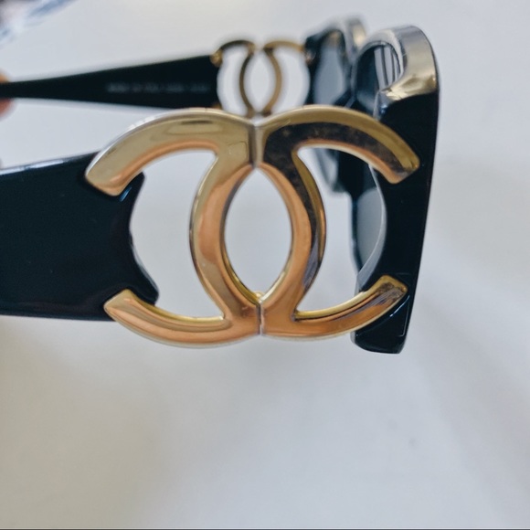 CHANEL Accessories - CHANEL authentic vintage sunglasses